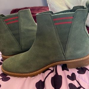 Toms Olive green booties size 10